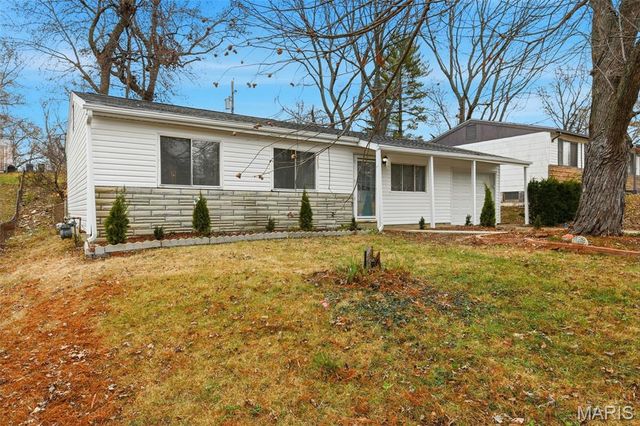 4815 Orange Blossom Lane, Hazelwood, MO 63042