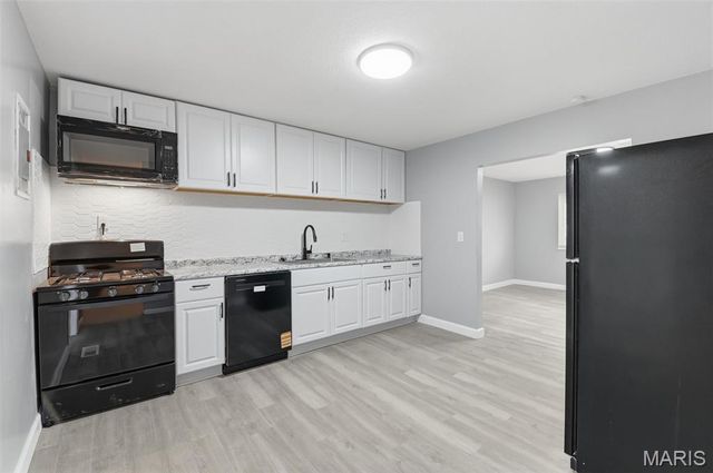 4815 Orange Blossom Lane, Hazelwood, MO 63042