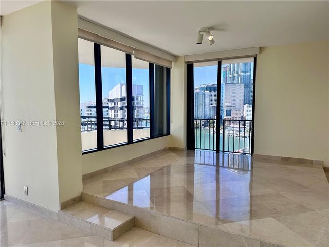 520 Brickell Key Dr A2015, Miami, FL 33131