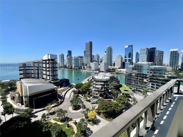 520 Brickell Key Dr A2015, Miami, FL 33131