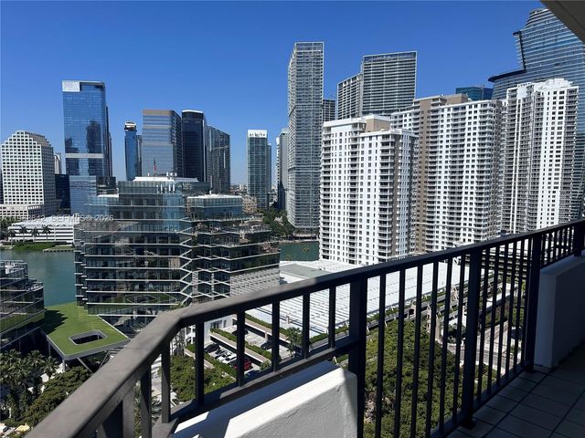 520 Brickell Key Dr A2015, Miami, FL 33131