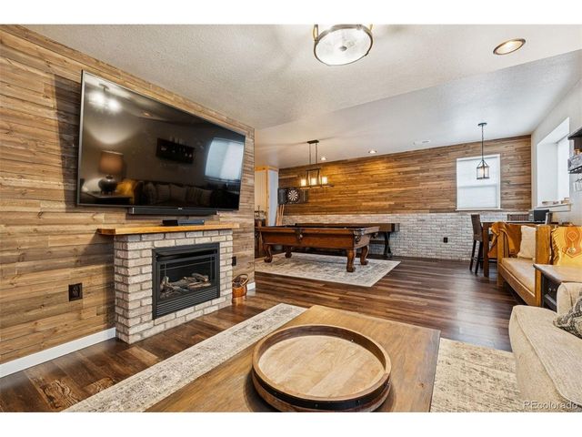 613 Cove Dr, Loveland, CO 80537