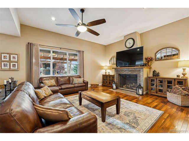 613 Cove Dr, Loveland, CO 80537