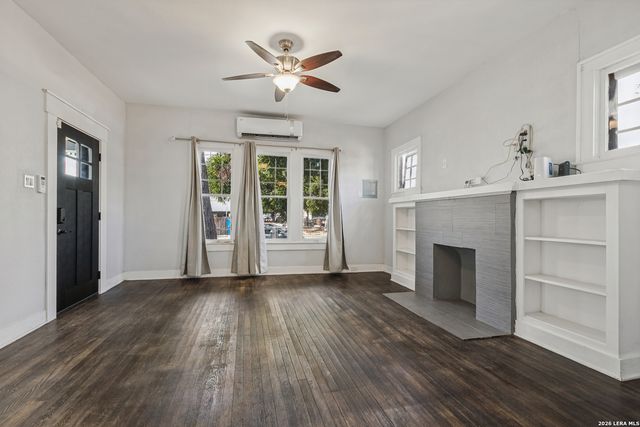 830 E Erie Ave, San Antonio, TX 78212