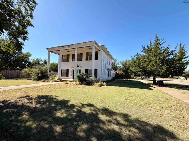 600 MERCER, Quanah, TX 79252