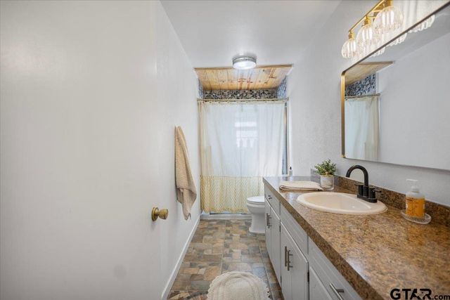 8209 Clemson Dr., Tyler, TX 75703