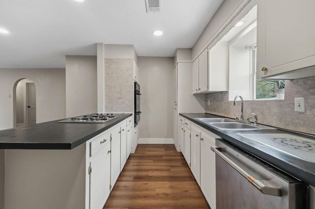 24110 Basket Oak Drive, Huffman, TX 77336