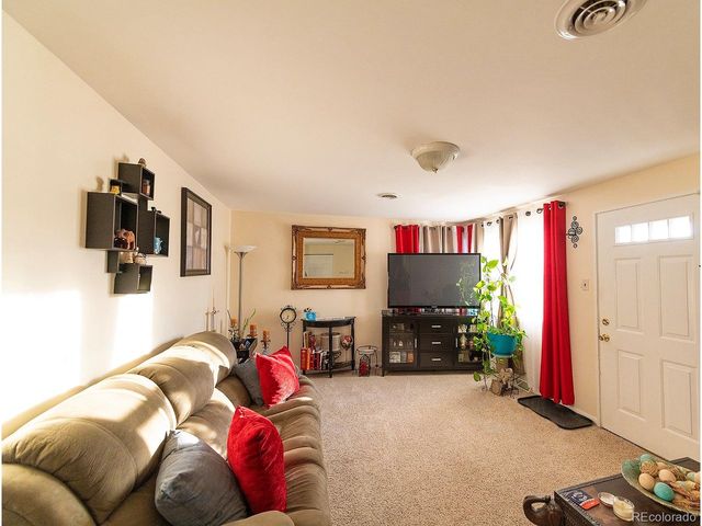 6571 Porter Way, Commerce City, CO 80022