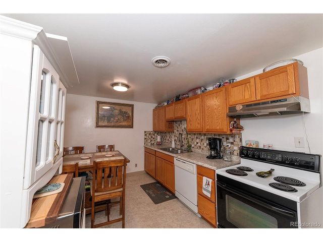 6571 Porter Way, Commerce City, CO 80022