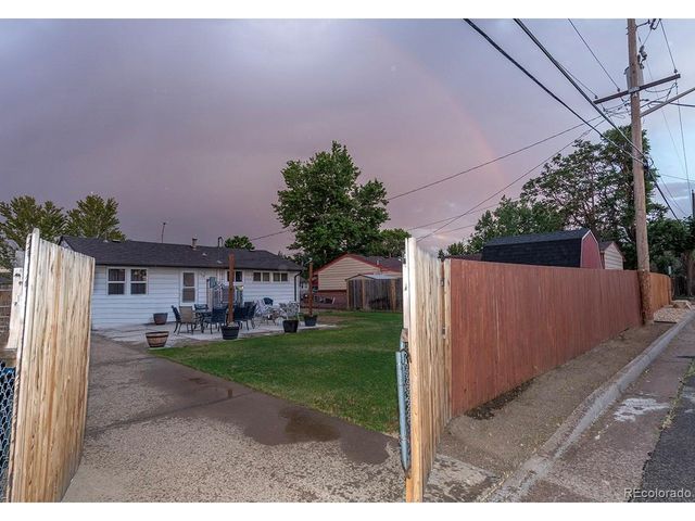 6571 Porter Way, Commerce City, CO 80022