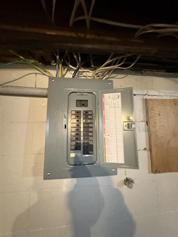 2933 Baker Street, Muskegon Heights, MI 49444