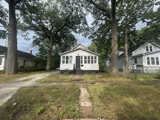 2933 Baker Street, Muskegon Heights, MI 49444