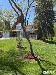 14509 N CENTERVILLE Road, Edelstein, IL 61526