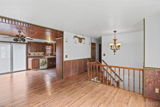 4915 Hill Drive, Godfrey, IL 62035