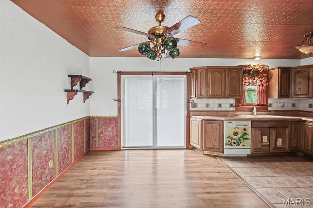 4915 Hill Drive, Godfrey, IL 62035