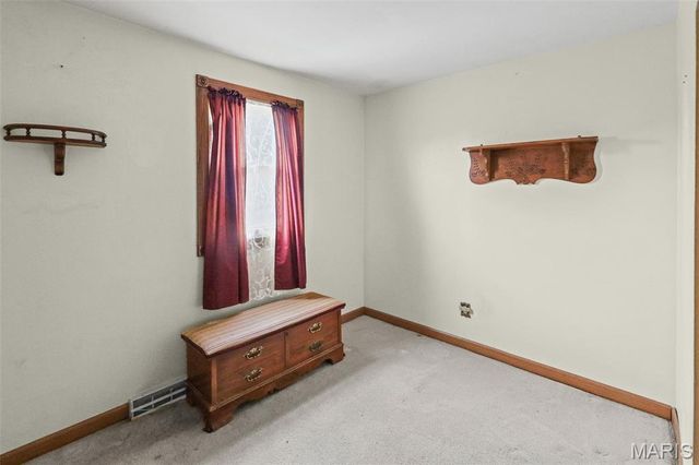 4915 Hill Drive, Godfrey, IL 62035