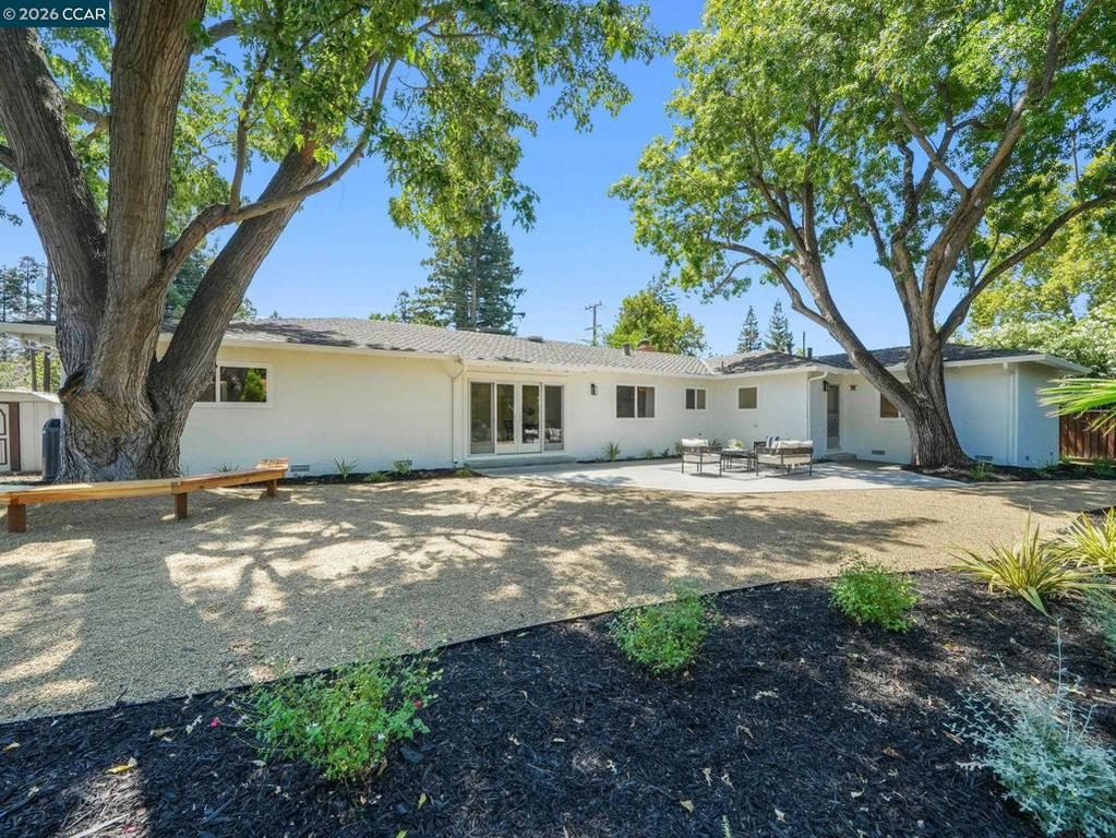 Image 41 of property listing at 136 Arbolado Dr, Walnut Creek, CA 94598