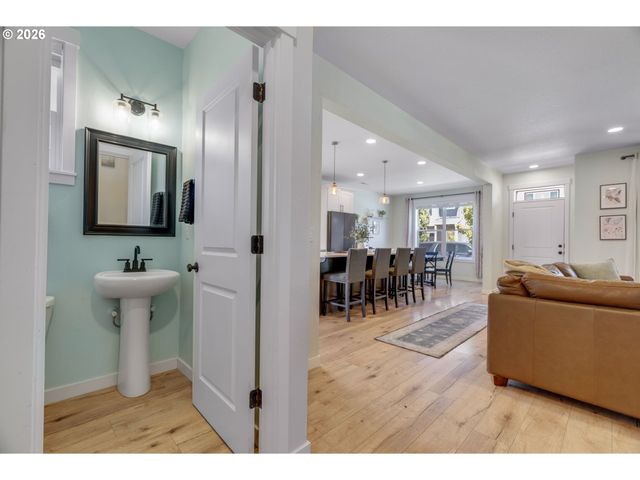 2945 S JASPER Dr, Cornelius, OR 97113