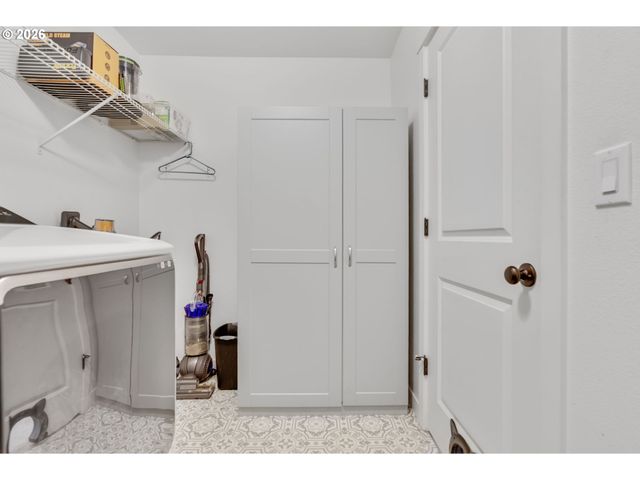 2945 S JASPER Dr, Cornelius, OR 97113