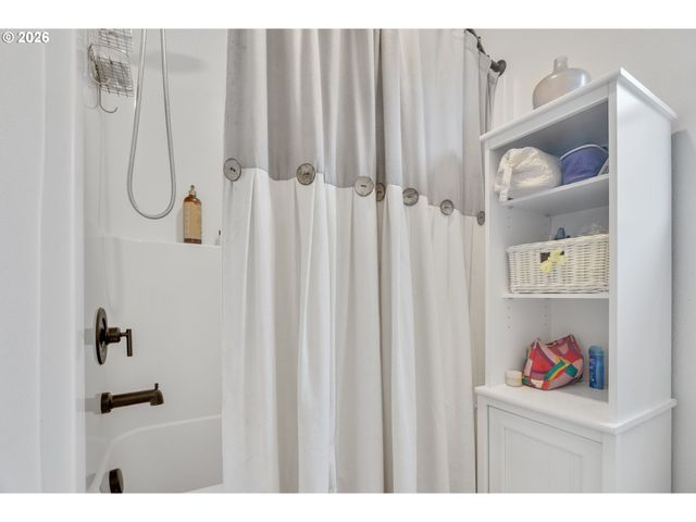 2945 S JASPER Dr, Cornelius, OR 97113