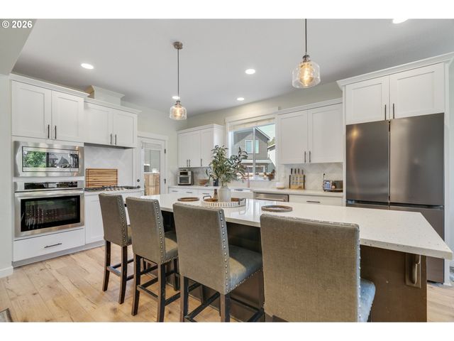 2945 S JASPER Dr, Cornelius, OR 97113