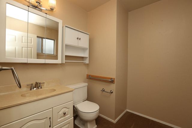 3345 Oakwood Place, Redding, CA 96001