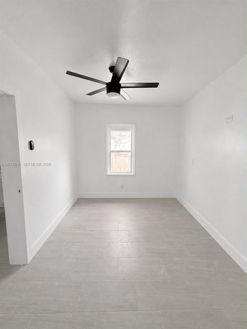 1154 NW 34th Avenue 1, Miami, FL 33125
