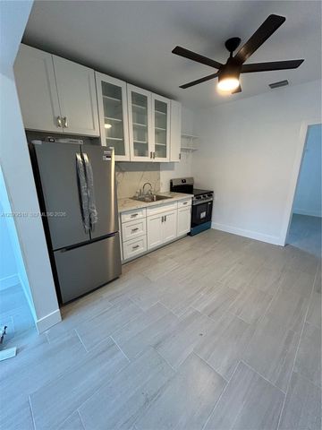 1154 NW 34th Avenue 1, Miami, FL 33125