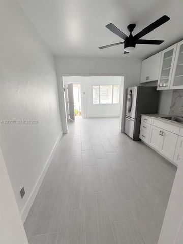 1154 NW 34th Avenue 1, Miami, FL 33125