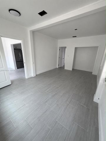 1154 NW 34th Avenue 1, Miami, FL 33125