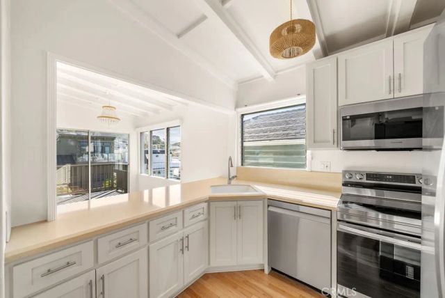 170 McAulay, Laguna Beach, CA 92651