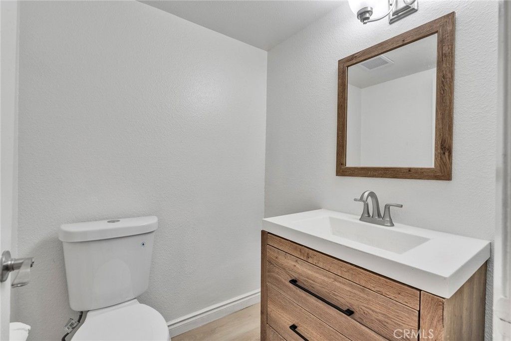 Image 16 of property listing at 1814 Seattle Street, West Covina, CA 91790