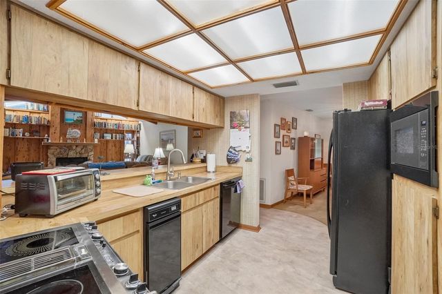 1168 ENISWOOD PARKWAY, Palm Harbor, FL 34683