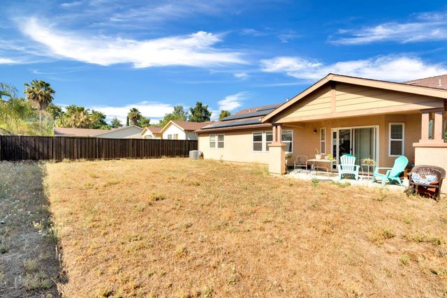 2364 S Rachel Avenue, Fresno, CA 93725