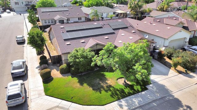2364 S Rachel Avenue, Fresno, CA 93725