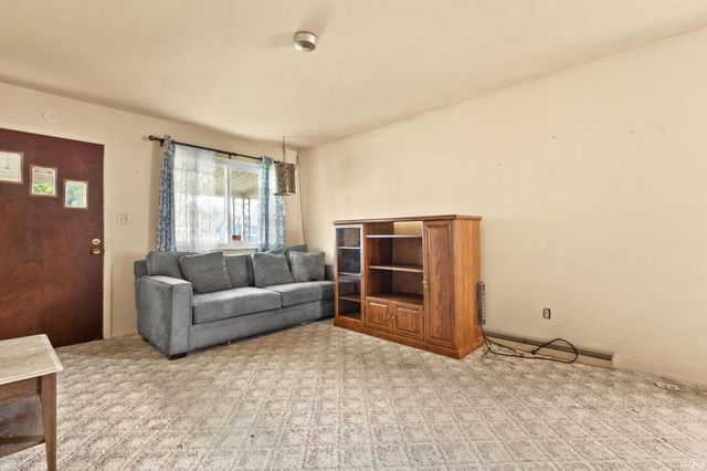 412 E Edgar Avenue, Mishawaka, IN 46545