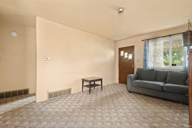 412 E Edgar Avenue, Mishawaka, IN 46545