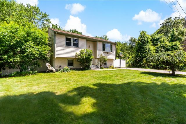 11 Tupelo Trail, Narragansett, RI 02882