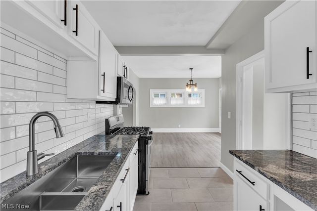 3562 Cedarbrook Road, University Heights, OH 44118