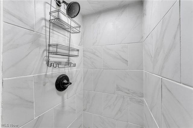 3562 Cedarbrook Road, University Heights, OH 44118