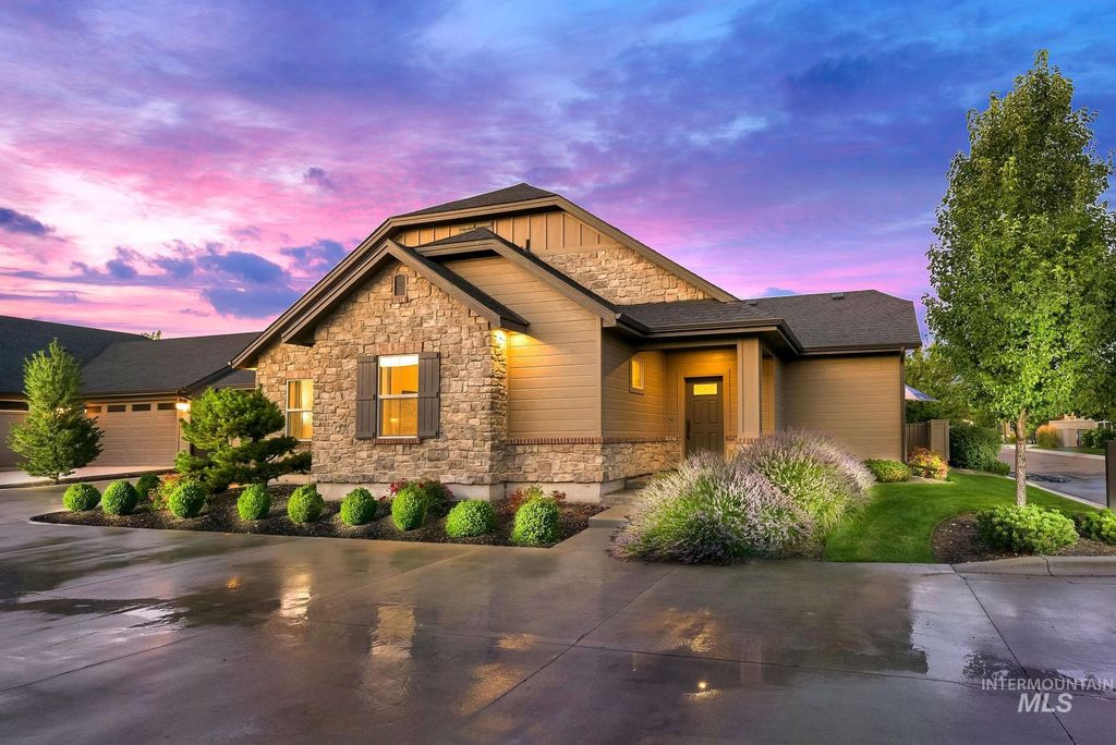 4132 E Silverking Ln, Meridian, ID 83642