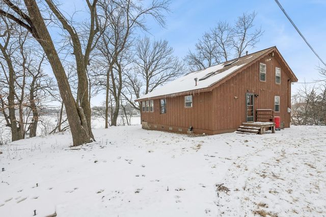 3313 Twin Island Circle NW, Prior Lake, MN 55372