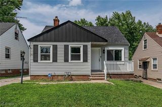 15803 Maplewood Avenue, Maple Heights, OH 44137