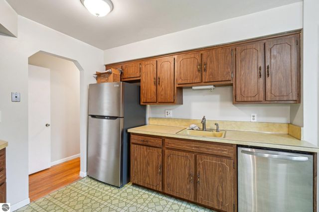 4316 Manor Avenue, Royal Oak, MI 48073