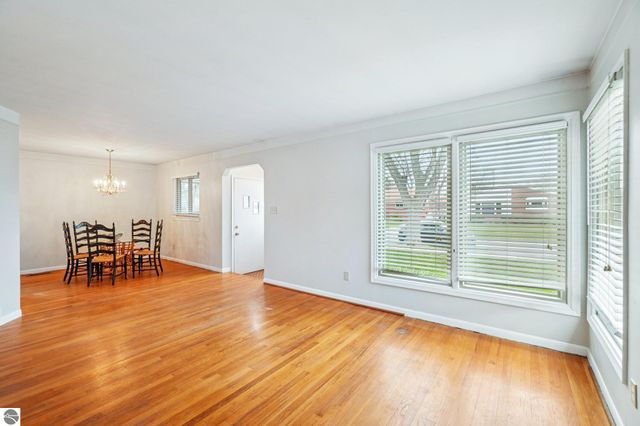 4316 Manor Avenue, Royal Oak, MI 48073