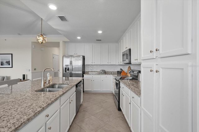 17118 VARDON TERRACE 306, Lakewood Ranch, FL 34211