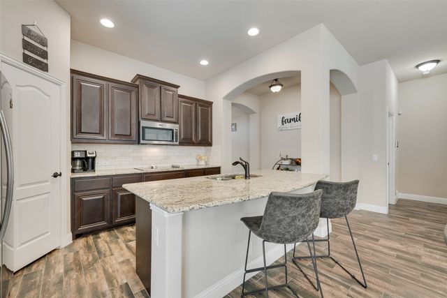 11852 Carlin Drive, Fort Worth, TX 76108