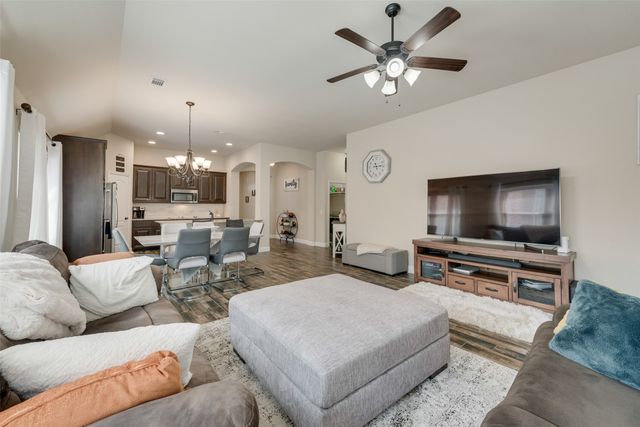 11852 Carlin Drive, Fort Worth, TX 76108