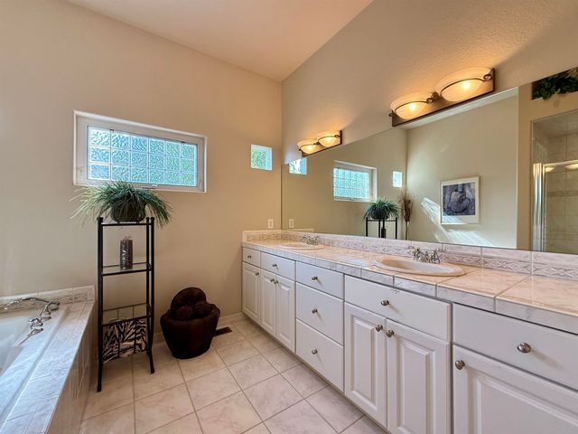 4340 N Club Ct Unit D, Grand Junction, CO 81506