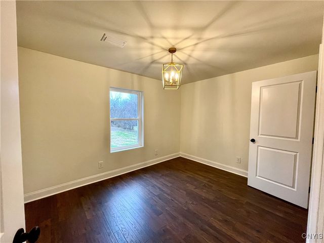 9666 Mallory Road, New Hartford, NY 13413